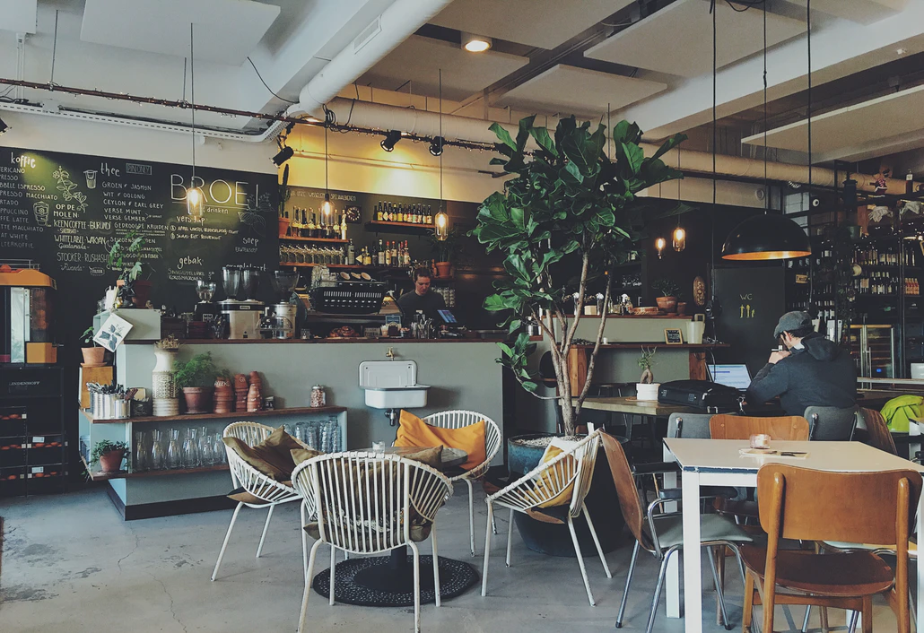 Restaurant / Cafeteria