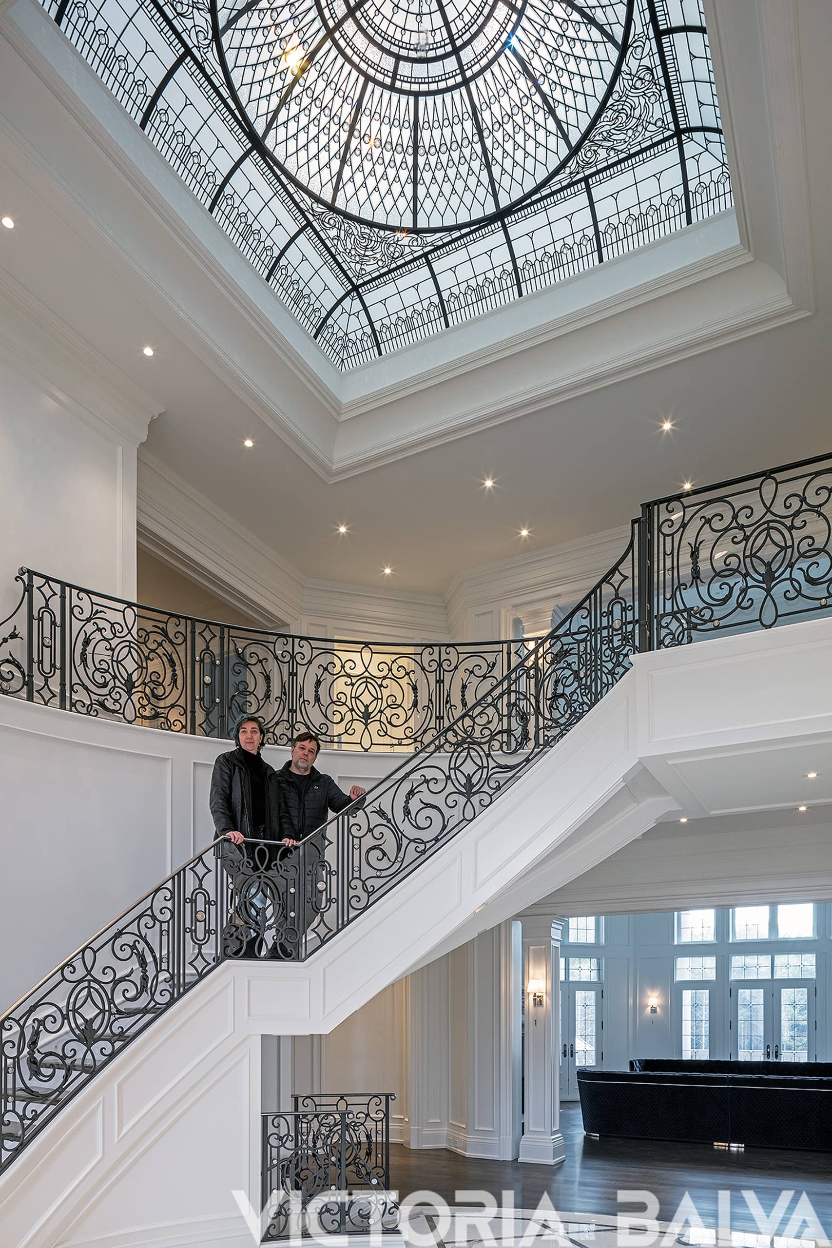 DOUBLE HEIGHT ENTRANCE FOYER